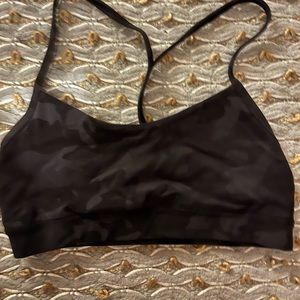Lululemon sport bra
